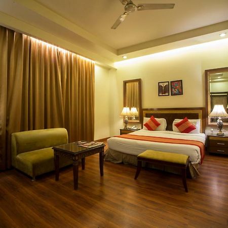 Hotel Picasso Paschim Vihar Delhi - Couple Friendly Local Ids Accepted Ngoại thất bức ảnh