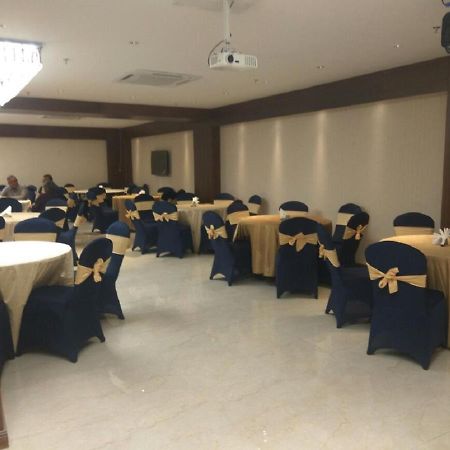Hotel Picasso Paschim Vihar Delhi - Couple Friendly Local Ids Accepted Ngoại thất bức ảnh