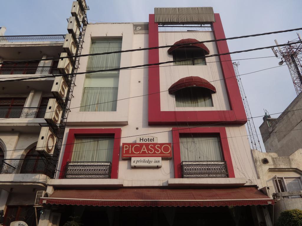 Hotel Picasso Paschim Vihar Delhi - Couple Friendly Local Ids Accepted Ngoại thất bức ảnh