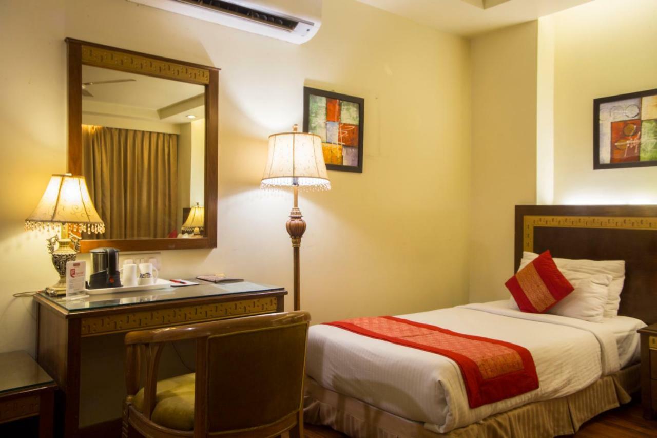 Hotel Picasso Paschim Vihar Delhi - Couple Friendly Local Ids Accepted Ngoại thất bức ảnh