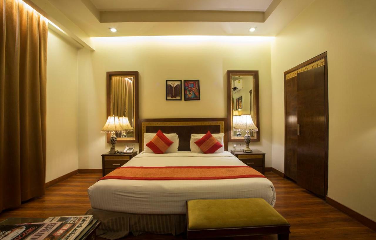 Hotel Picasso Paschim Vihar Delhi - Couple Friendly Local Ids Accepted Ngoại thất bức ảnh