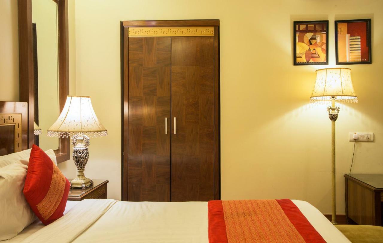 Hotel Picasso Paschim Vihar Delhi - Couple Friendly Local Ids Accepted Ngoại thất bức ảnh