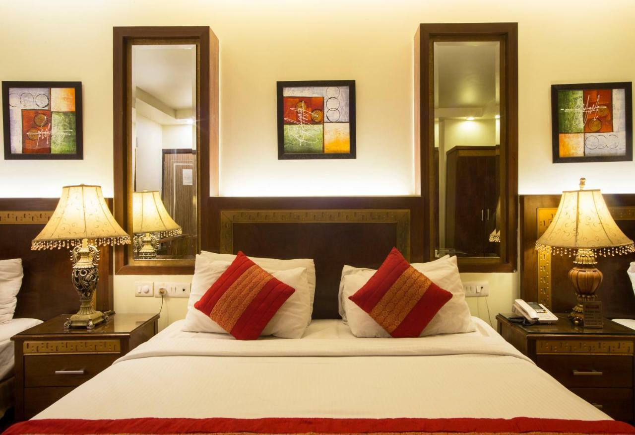 Hotel Picasso Paschim Vihar Delhi - Couple Friendly Local Ids Accepted Ngoại thất bức ảnh