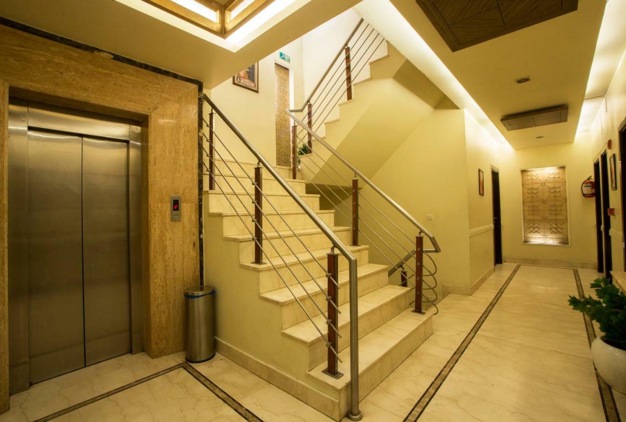 Hotel Picasso Paschim Vihar Delhi - Couple Friendly Local Ids Accepted Ngoại thất bức ảnh